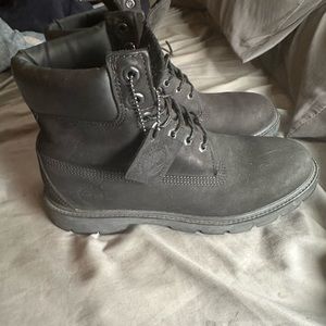 Timberland Boots 8.5 Men’s (Black)